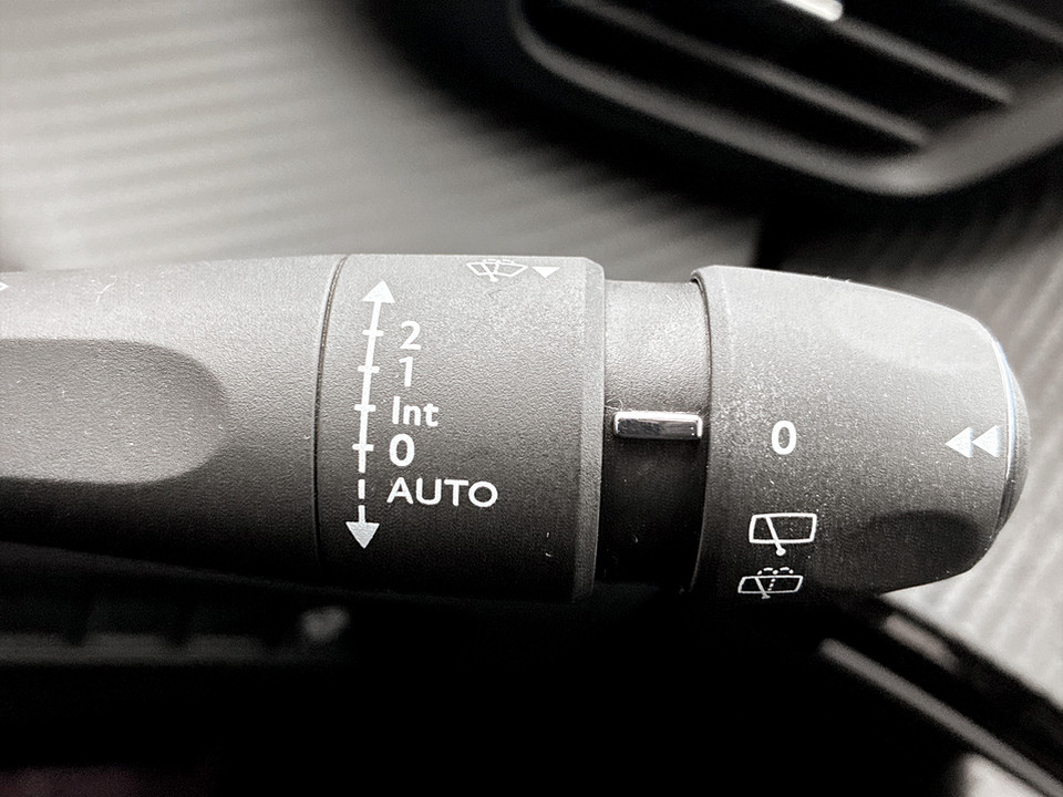 Used Peugeot 2008 2024 for sale - 77125321: Photo 37