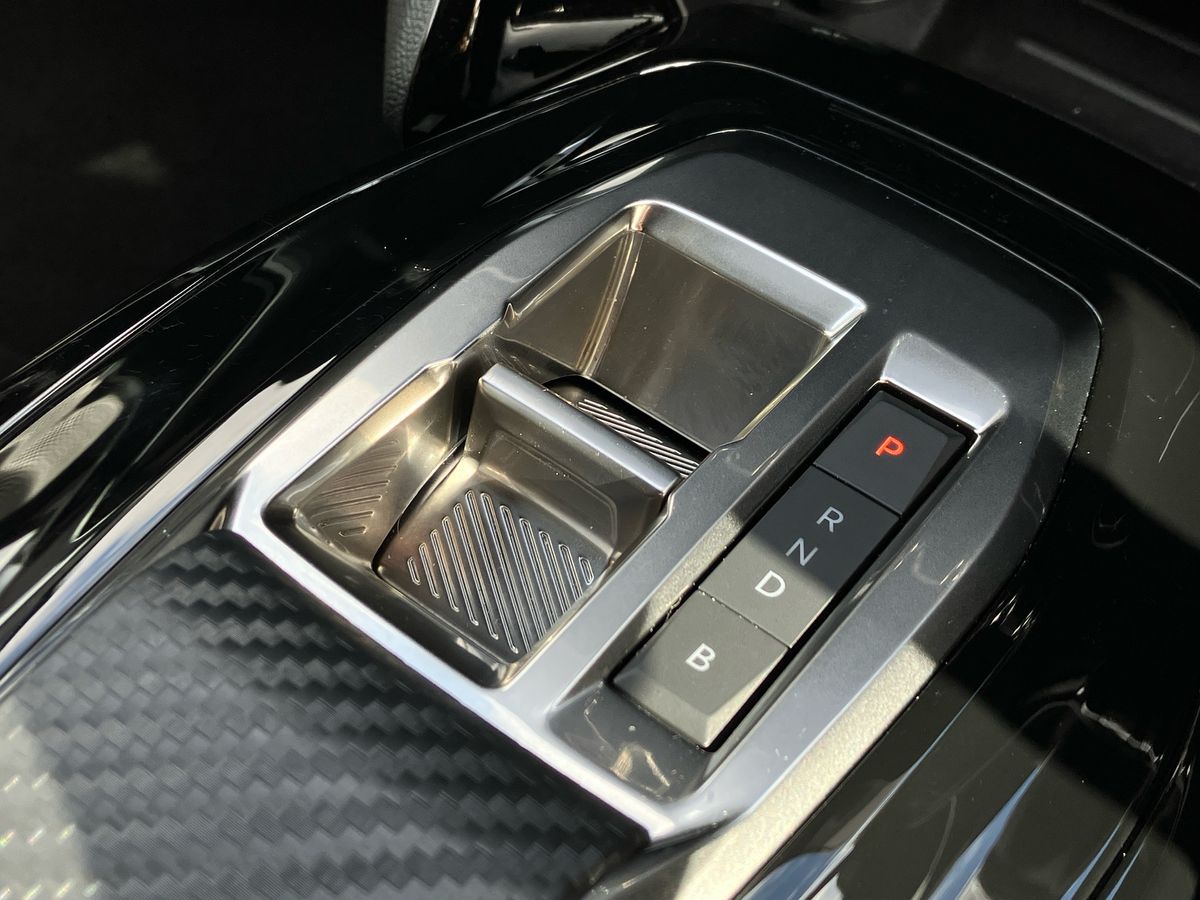 Used Peugeot 208 2024 for sale - 76969424: Photo 27