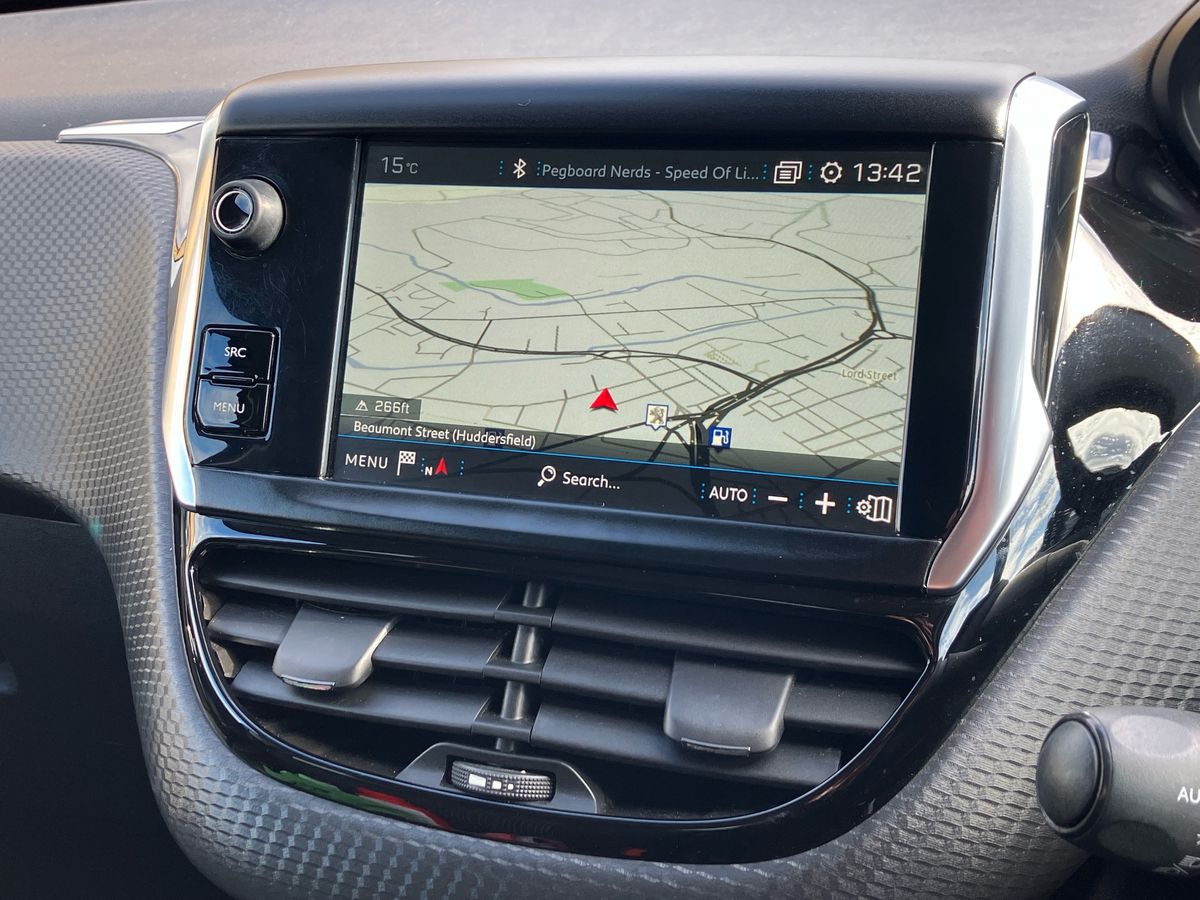 Used Peugeot 208 2019 for sale - 76518233: Photo 11