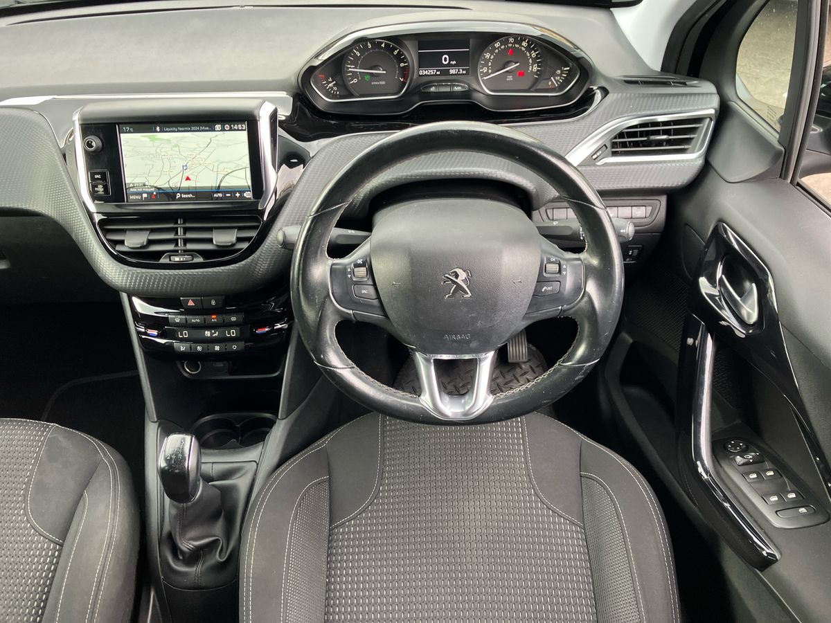 Used Peugeot 208 2019 for sale - 76518233: Photo 15