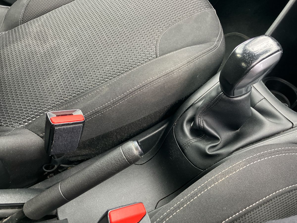 Used Peugeot 208 2019 for sale - 76518233: Photo 17