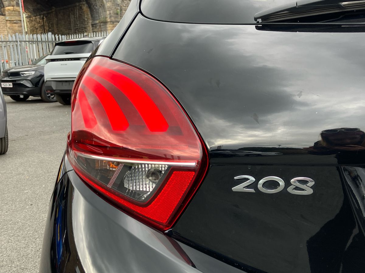 Used Peugeot 208 2019 for sale - 76518233: Photo 39