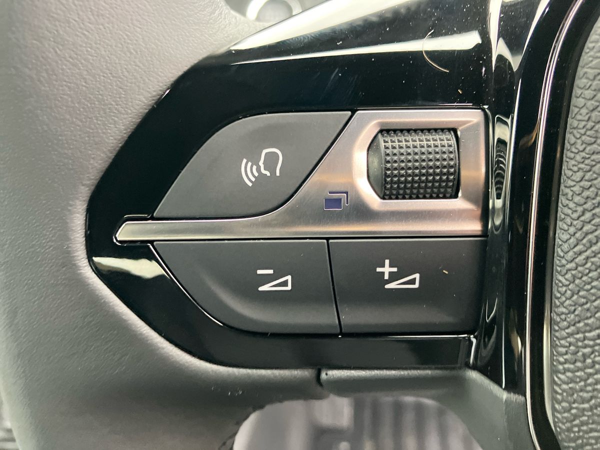 Used Peugeot 2008 2025 for sale - 76351897: Photo 16