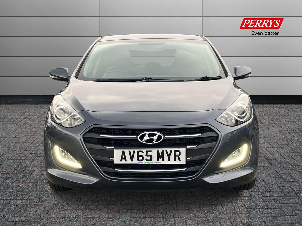 Used Hyundai i30 2015 for sale - 76611995: Photo 4