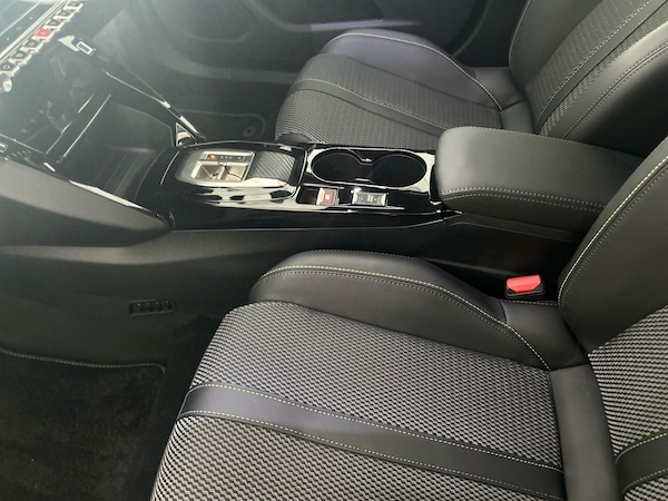 Used Peugeot 2008 2024 for sale - 75063659: Photo 38