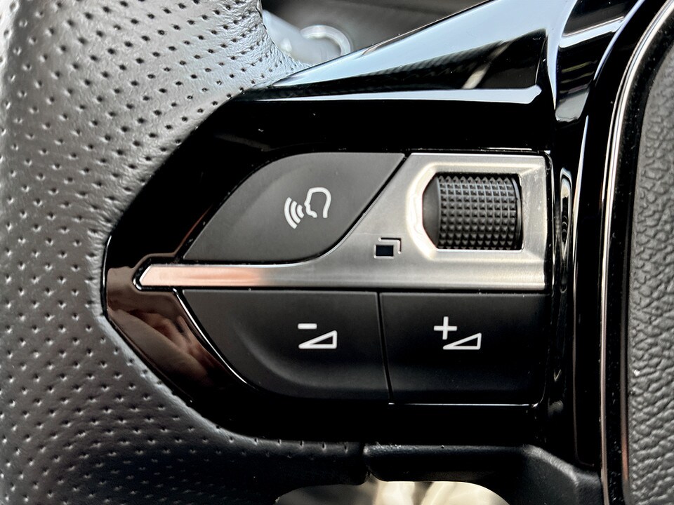 Used Peugeot 2008 2025 for sale - 78177891: Photo 30