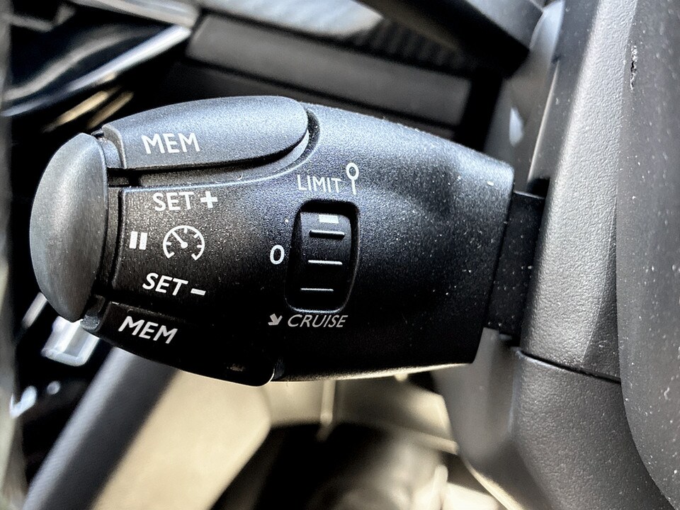 Used Peugeot 2008 2025 for sale - 78177891: Photo 31