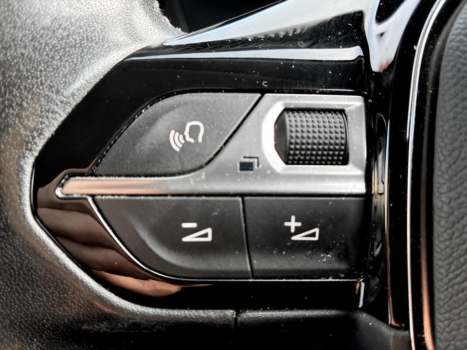 Used Peugeot 2008 2020 for sale - 77604255: Photo 30