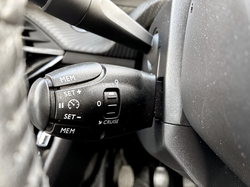 Used Peugeot 2008 2020 for sale - 77604255: Photo 33