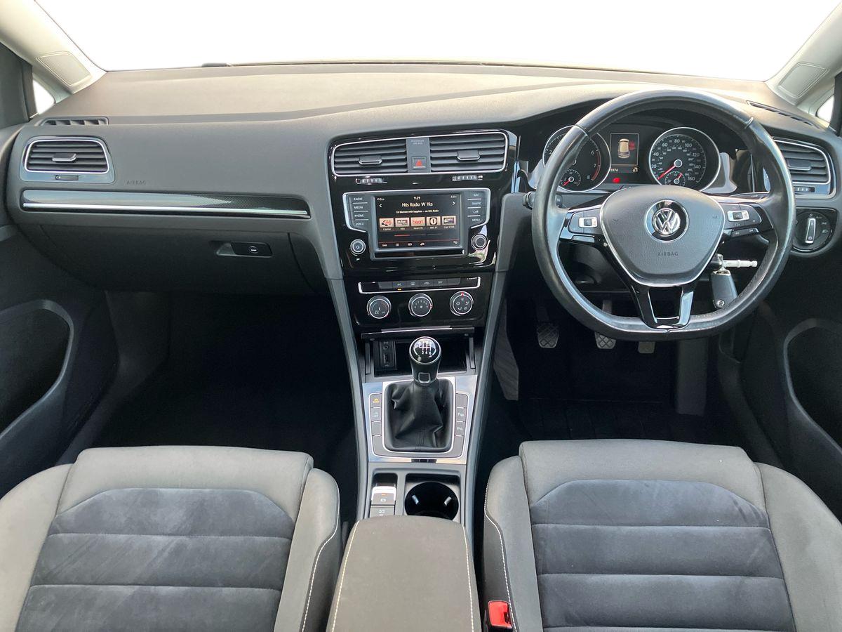 Used Volkswagen Golf 2016 for sale - 77180291: Photo 10