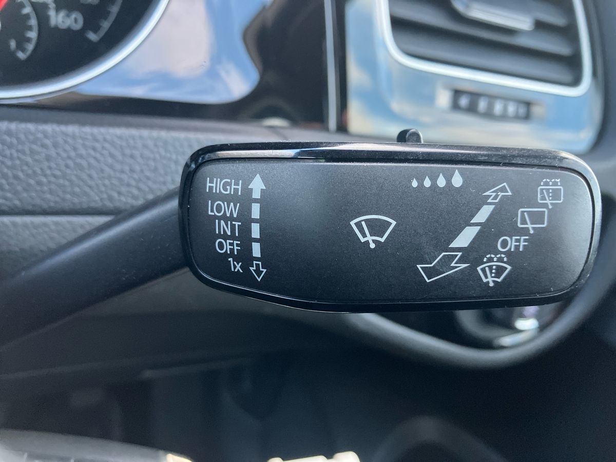 Used Volkswagen Golf 2016 for sale - 77180291: Photo 37