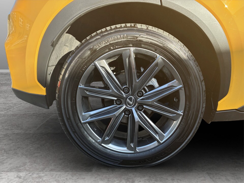 Used Lexus LBX 2025 for sale - 77896542: Photo 9