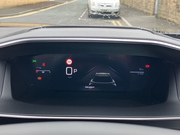 Used Peugeot 2008 2025 for sale - 76192256: Photo 16