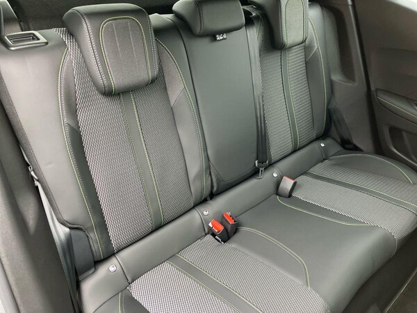 Used Peugeot 2008 2025 for sale - 76192256: Photo 22