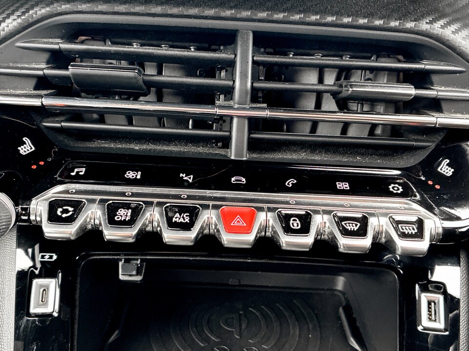 Used Peugeot 2008 2020 for sale - 77542760: Photo 38