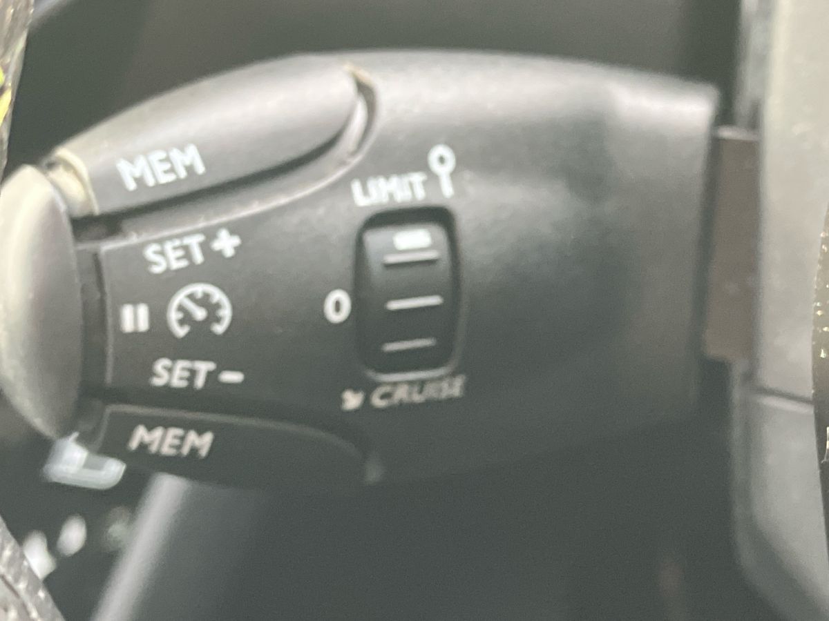 Used Peugeot 208 2024 for sale - 76436760: Photo 36