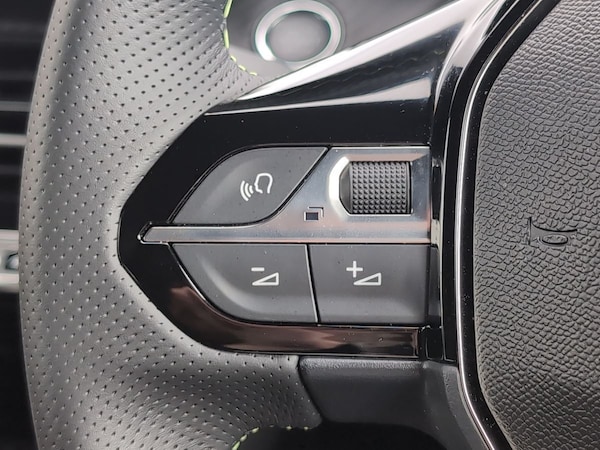 Used Peugeot 2008 2025 for sale - 75637922: Photo 19