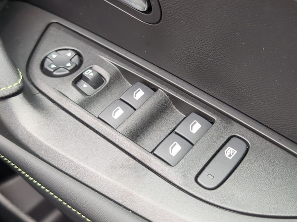 Used Peugeot 2008 2025 for sale - 75637922: Photo 21