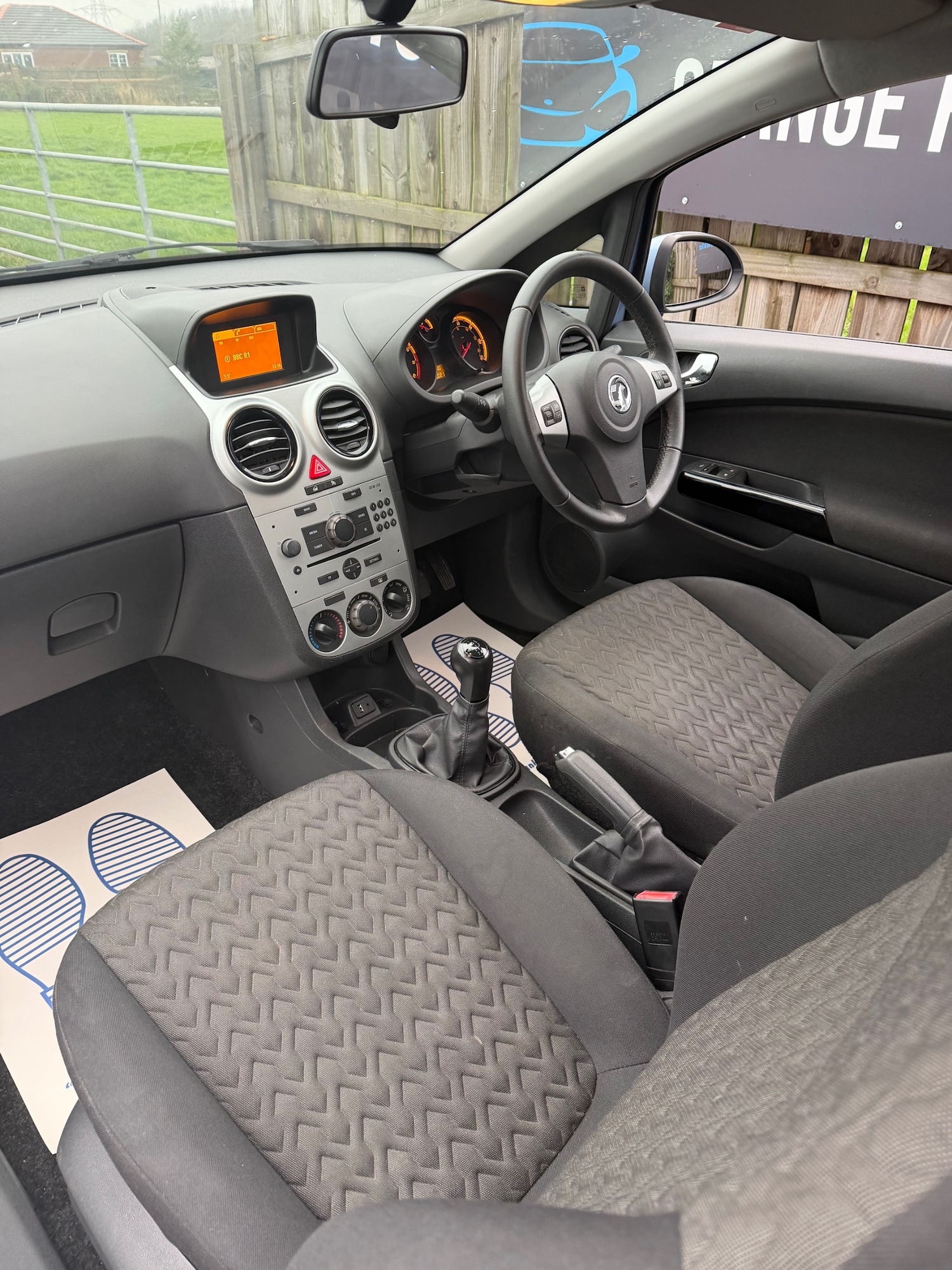 Used Vauxhall Corsa 2014 for sale - 77285575: Photo 8