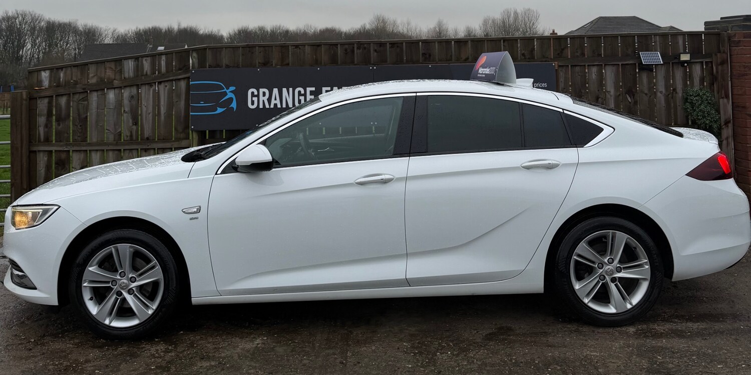 Used Vauxhall Insignia 2017 for sale - 77435341: Photo 6