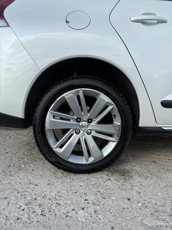Used Peugeot 3008 2014 for sale - 74884197: Photo 9