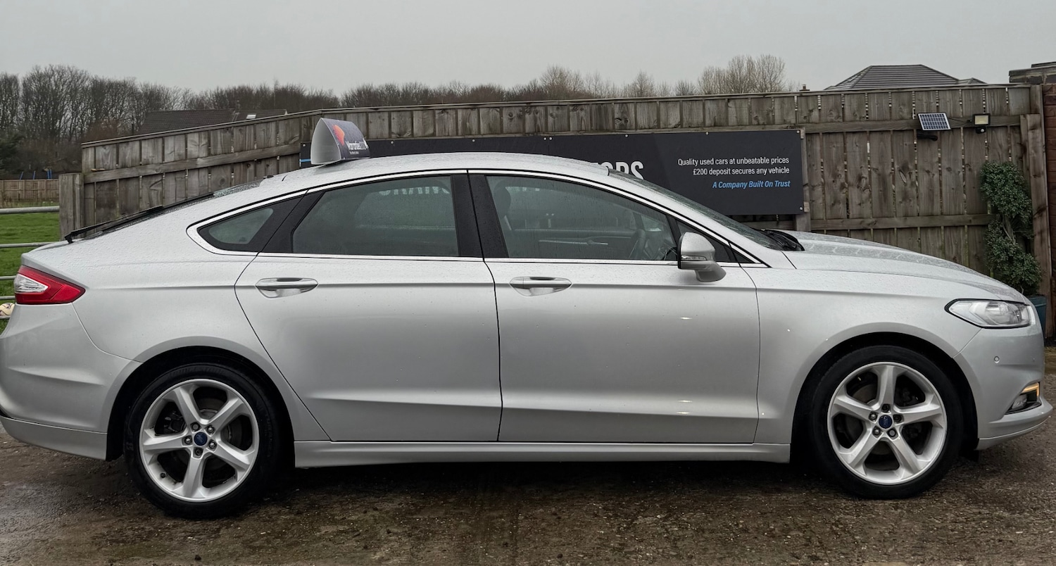 Used Ford Mondeo 2017 for sale - 76985147: Photo 3