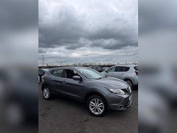 Used Nissan Qashqai 2015 for sale - 78254365: Photo
