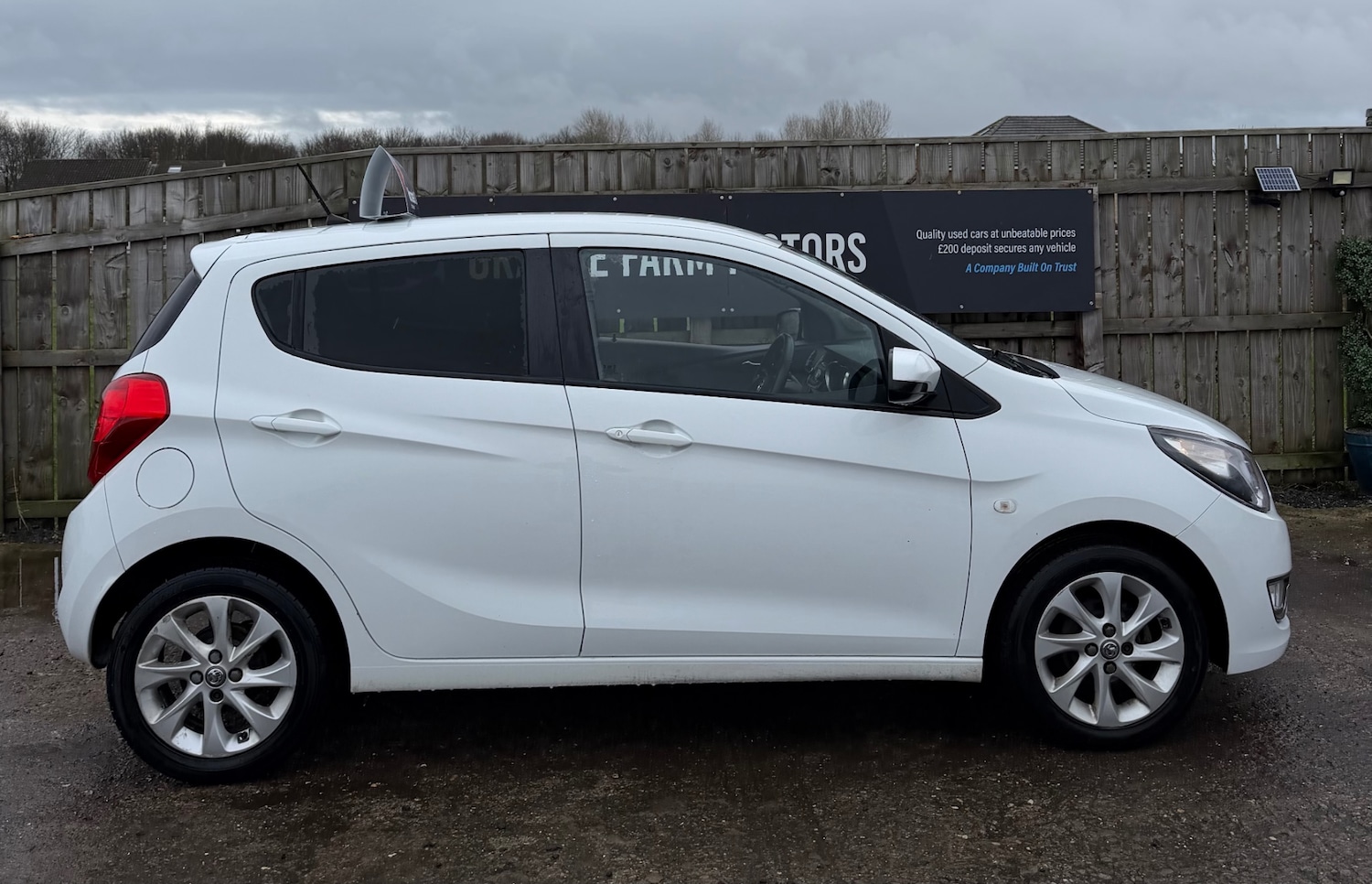 Used Vauxhall Viva 2016 for sale - 77274698: Photo 3