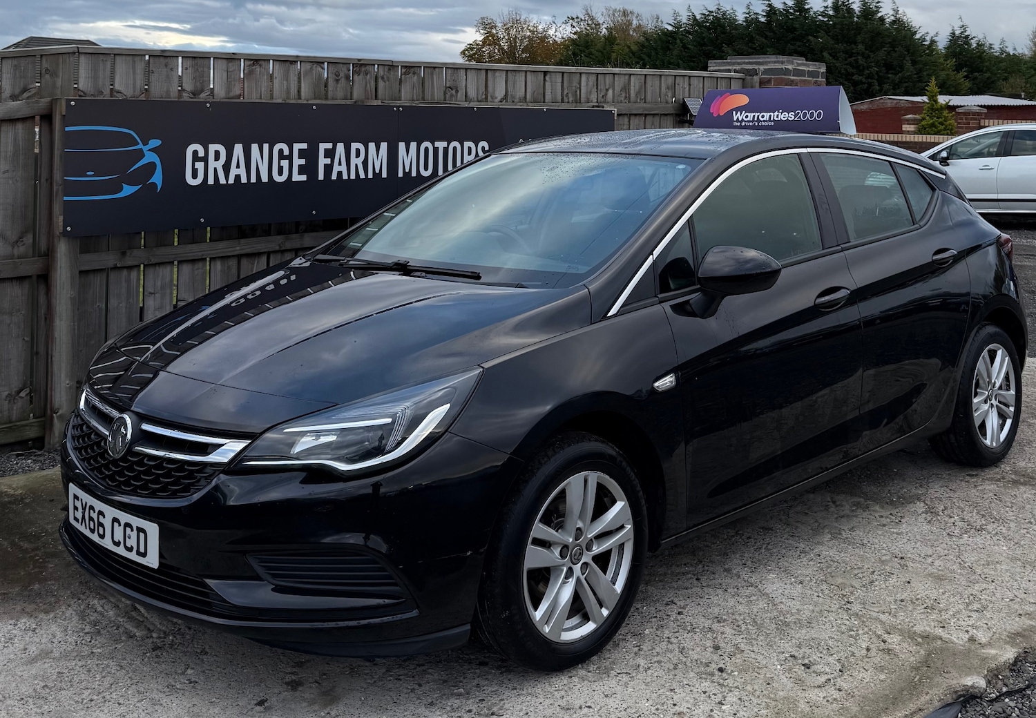Used Vauxhall Astra 2016 for sale - 76346888: Photo 1