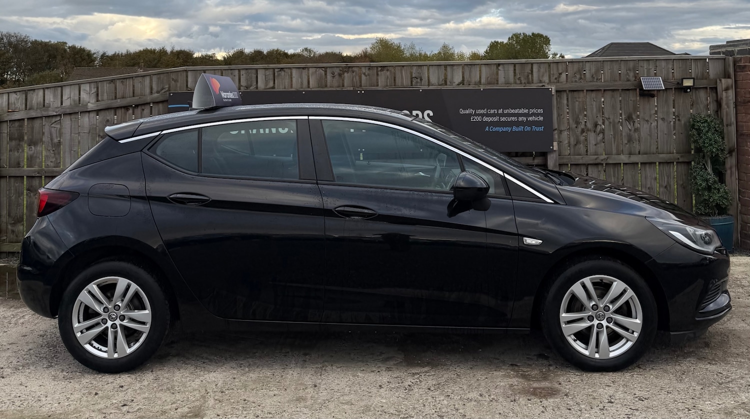 Used Vauxhall Astra 2016 for sale - 76346888: Photo 3