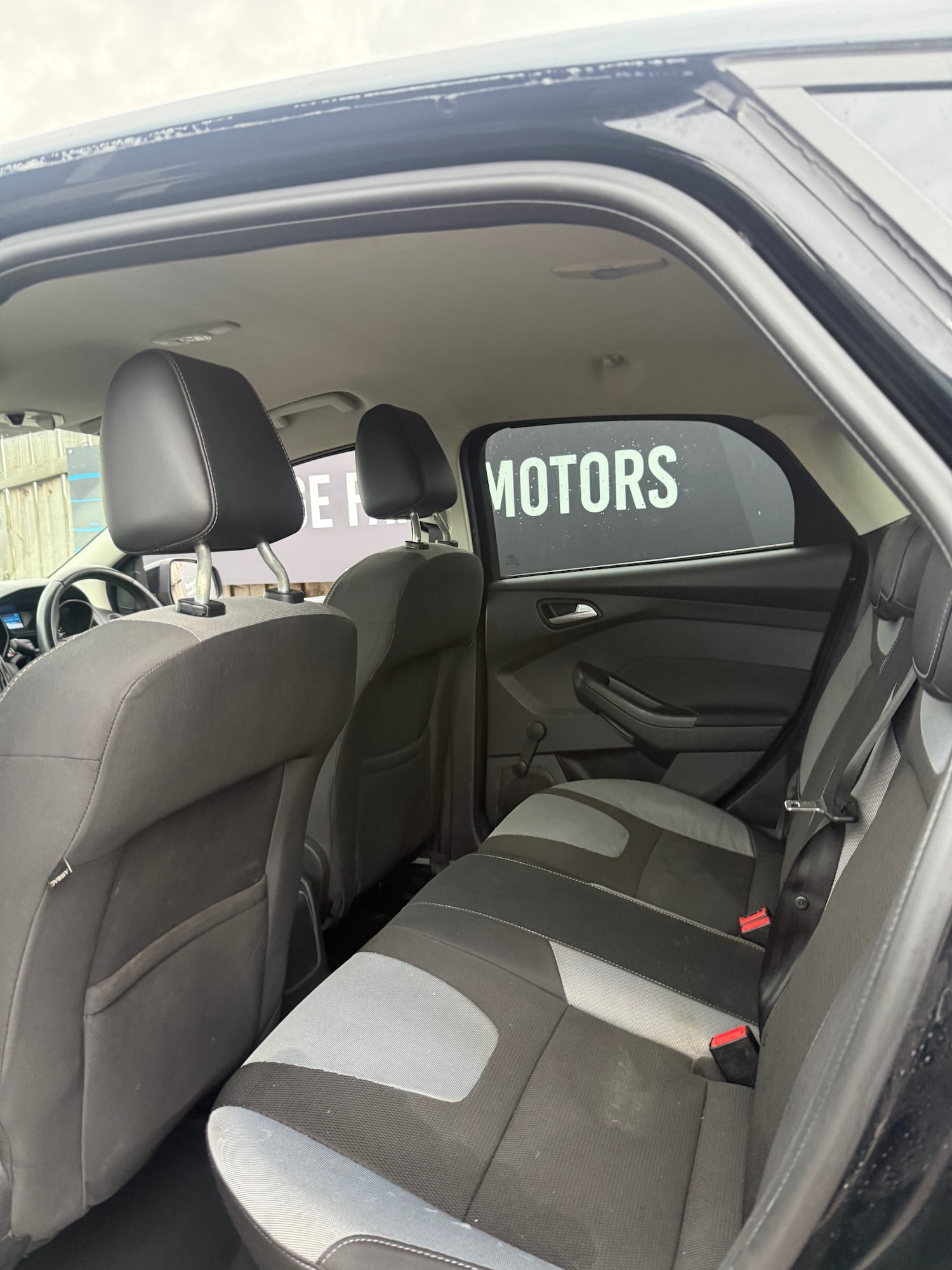 Used Ford Focus 2012 for sale - 76366793: Photo 9
