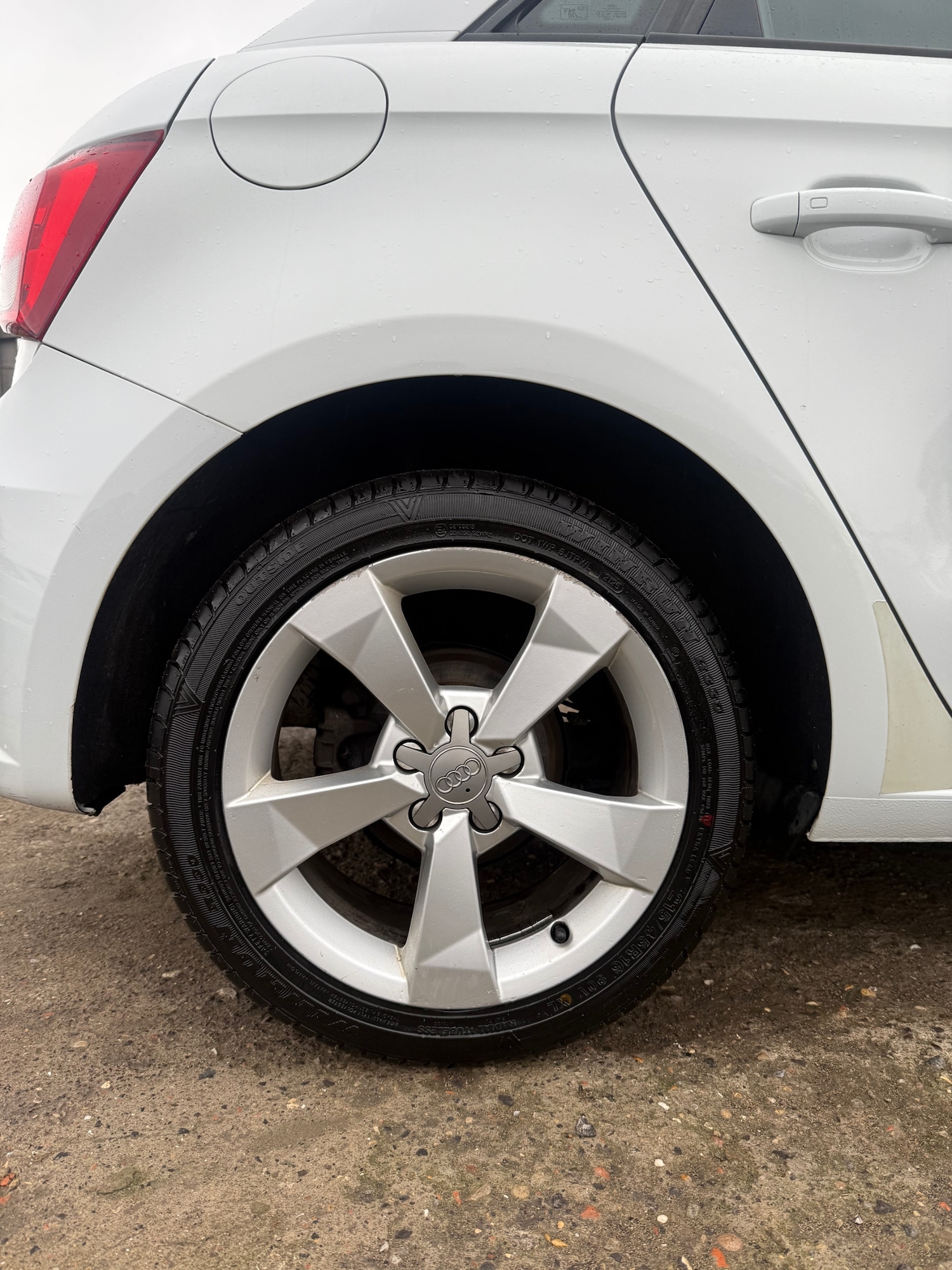 Used Audi A1 2017 for sale - 77034010: Photo 10