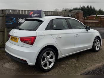 Used Audi A1 2017 for sale - 77034010: Photo