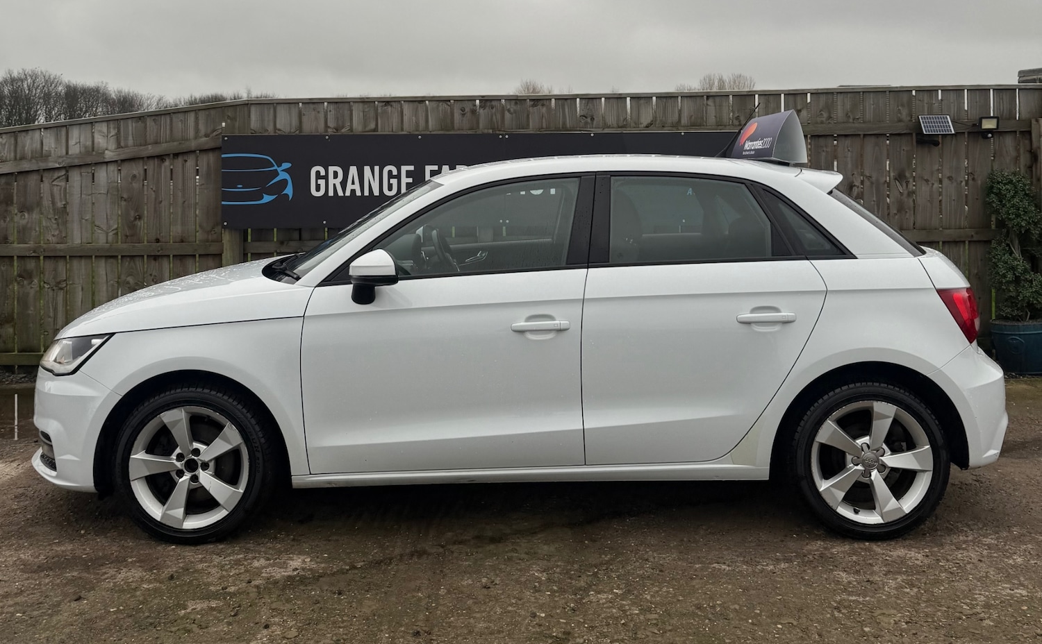 Used Audi A1 2017 for sale - 77034010: Photo 8