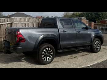 Used Toyota Hilux 2020 for sale - 74265100: Photo