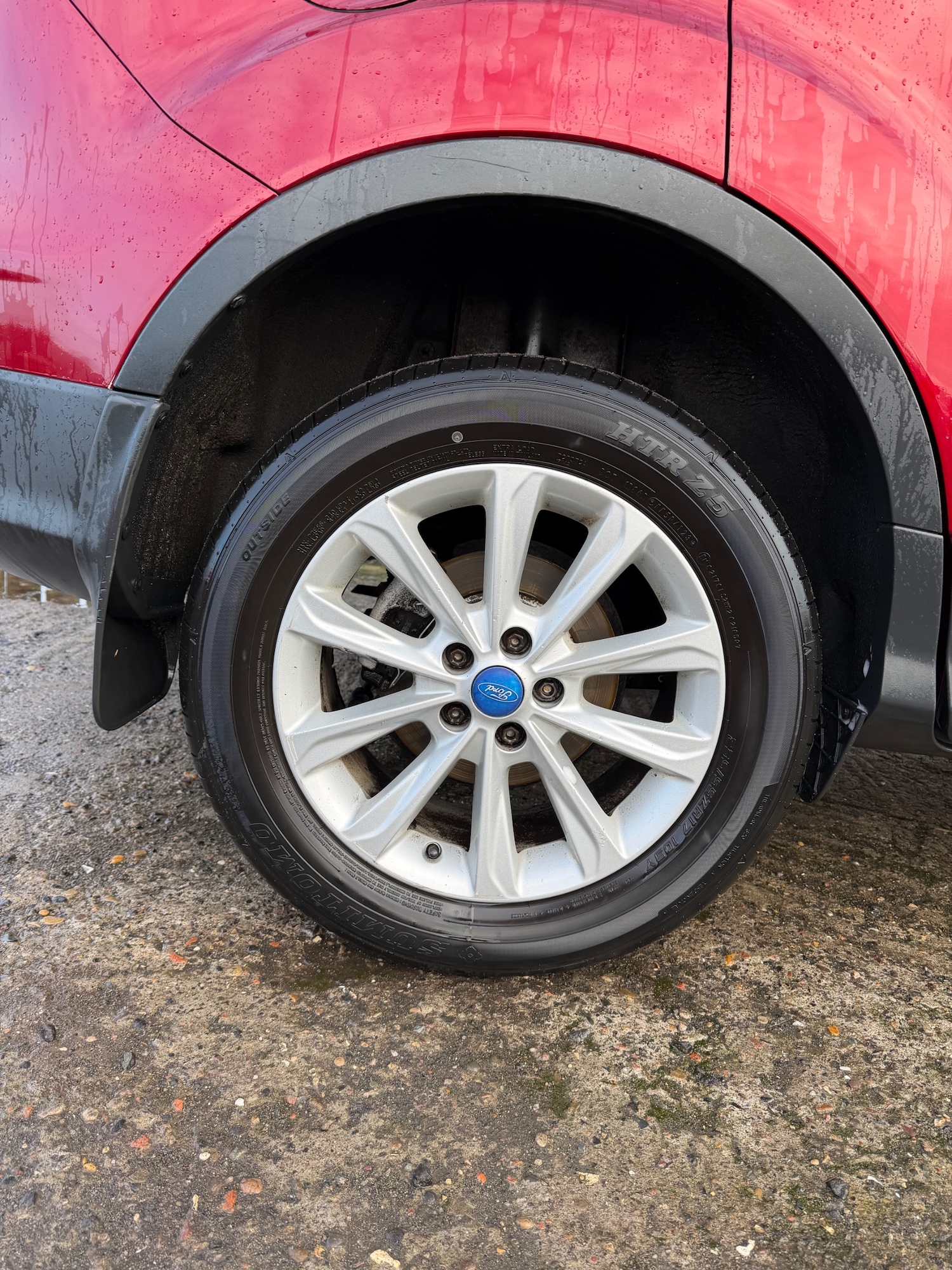 Used Ford Kuga 2015 for sale - 77356980: Photo 9