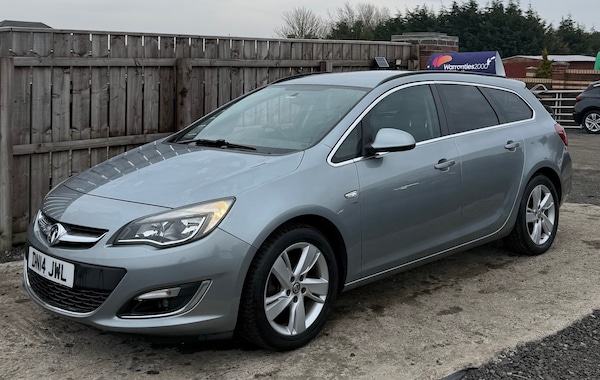 Used Vauxhall Astra 2014 for sale - 74104168: Photo 1