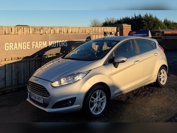 2014 (64) - 1.25 82 Zetec 5dr
