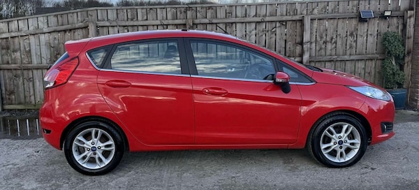 Used Ford Fiesta 2014 for sale - 74001395: Photo 2