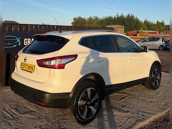 Used Nissan Qashqai 2017 for sale - 79620679: Photo