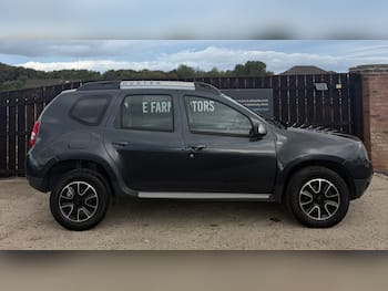 Used Dacia Duster 2016 for sale - 79765192: Photo