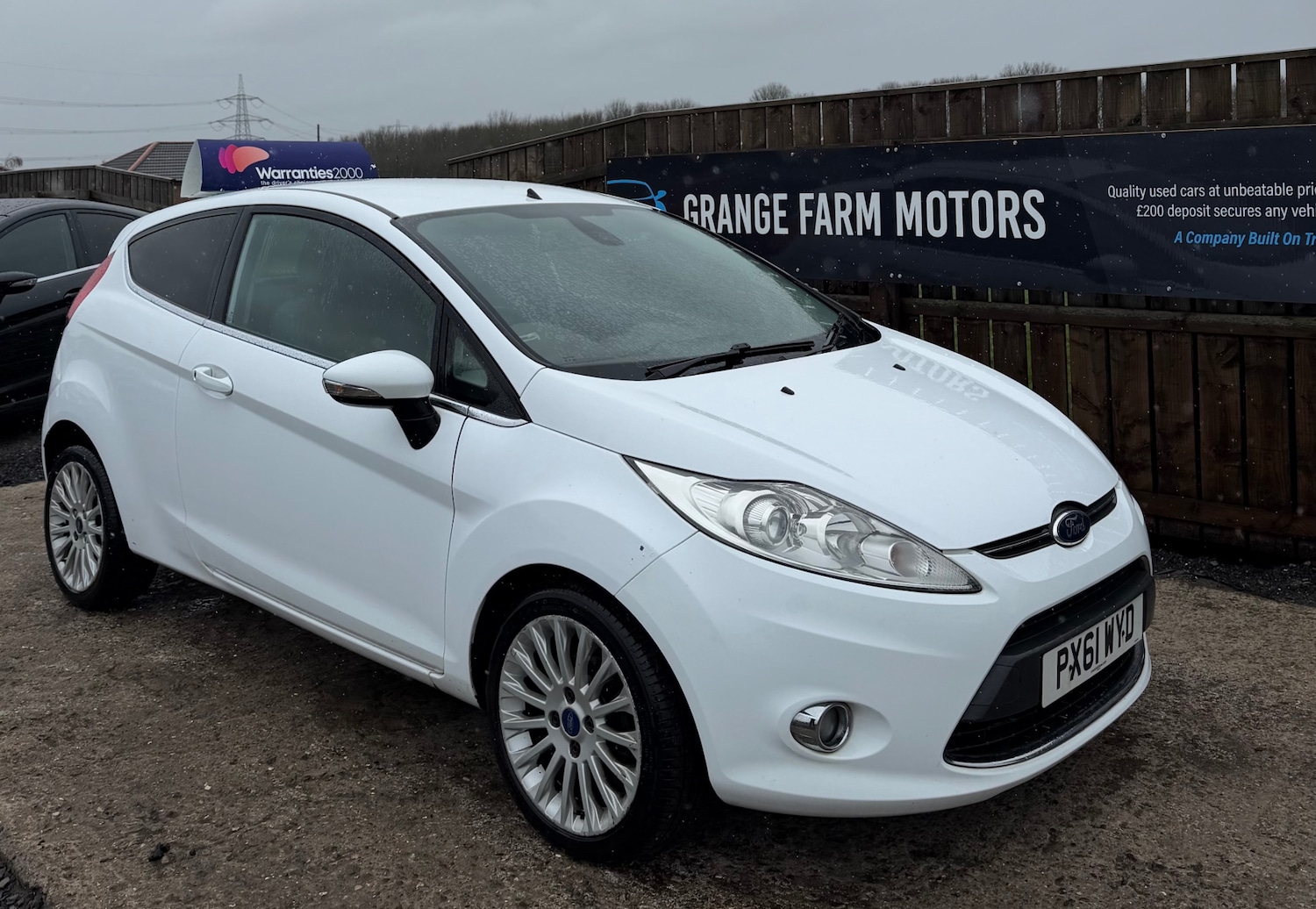 Used Ford Fiesta 2011 for sale - 78004182: Photo 2