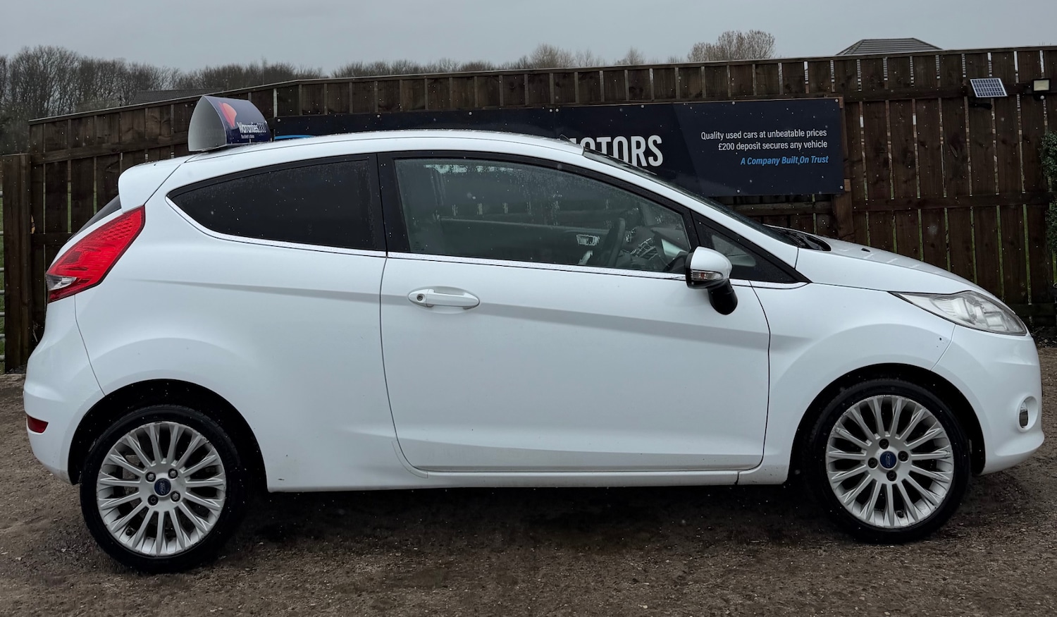 Used Ford Fiesta 2011 for sale - 78004182: Photo 3