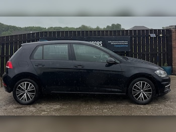 Used Volkswagen Golf 2018 for sale - 78791738: Photo
