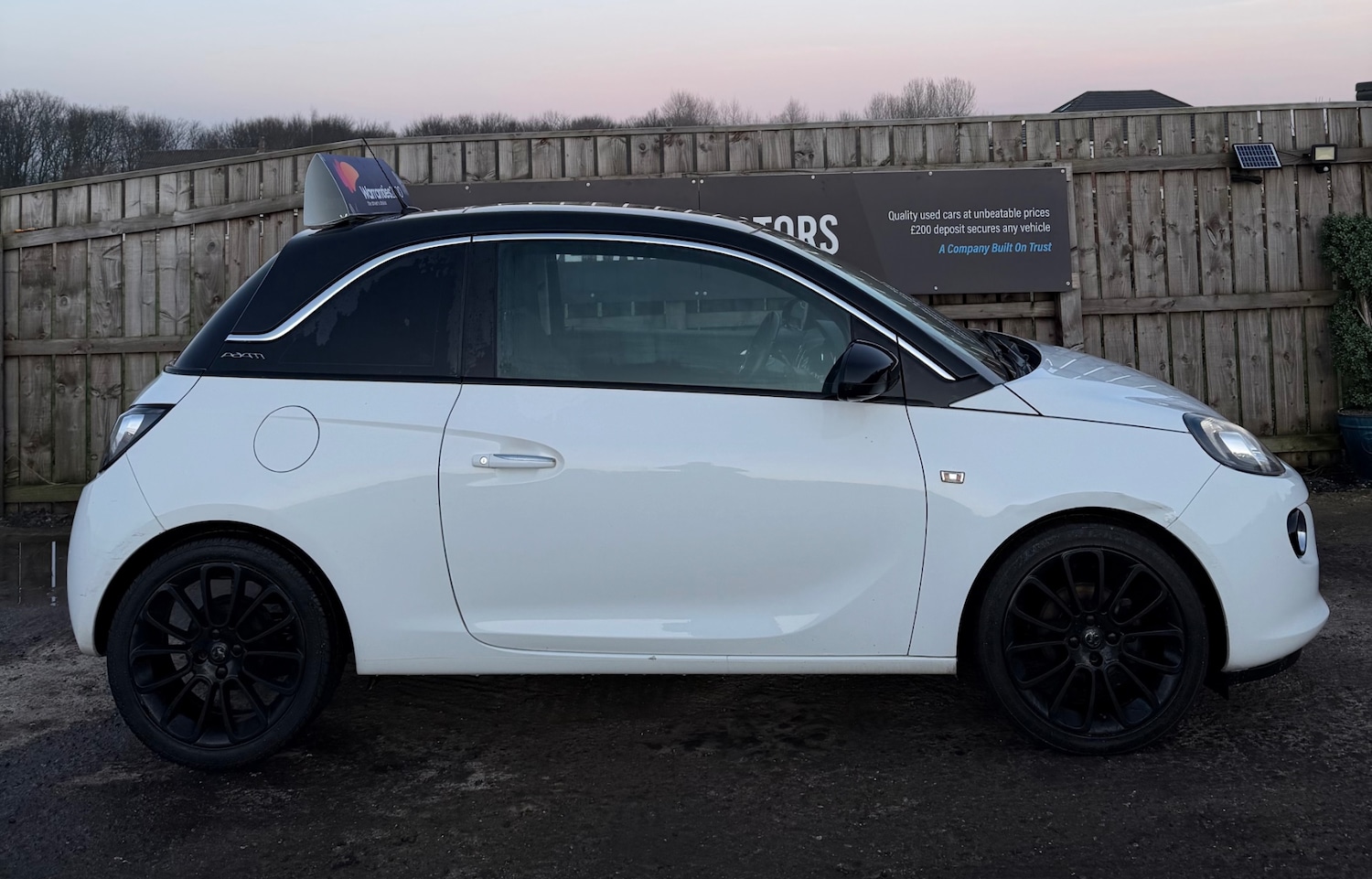 Used Vauxhall ADAM 2015 for sale - 77225714: Photo 3