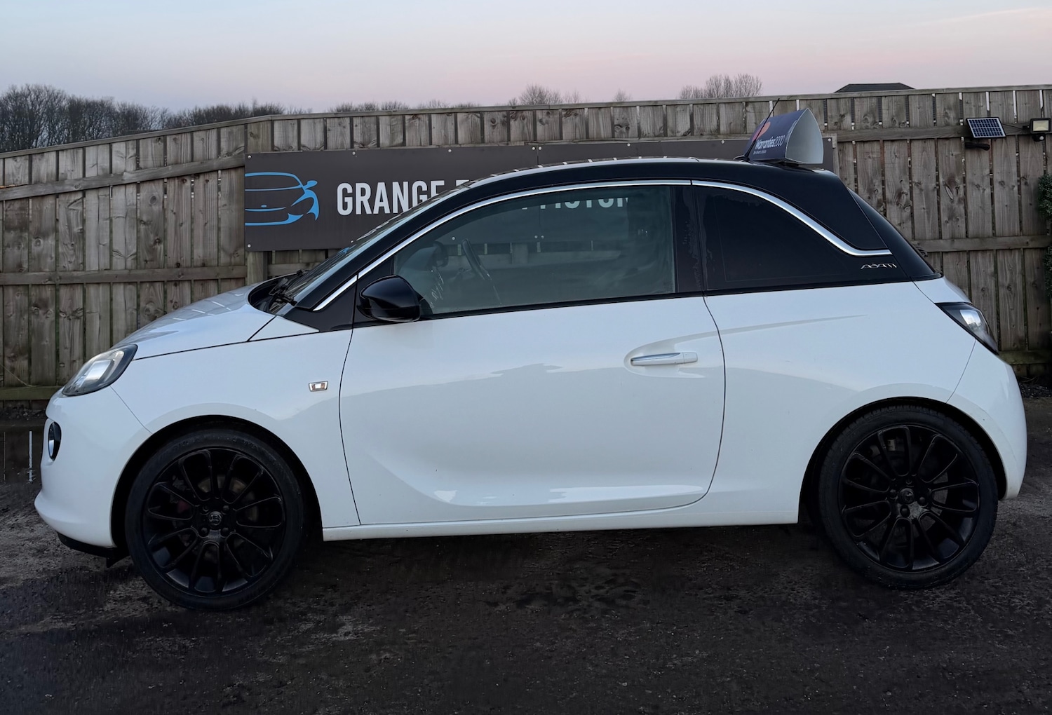 Used Vauxhall ADAM 2015 for sale - 77225714: Photo 7