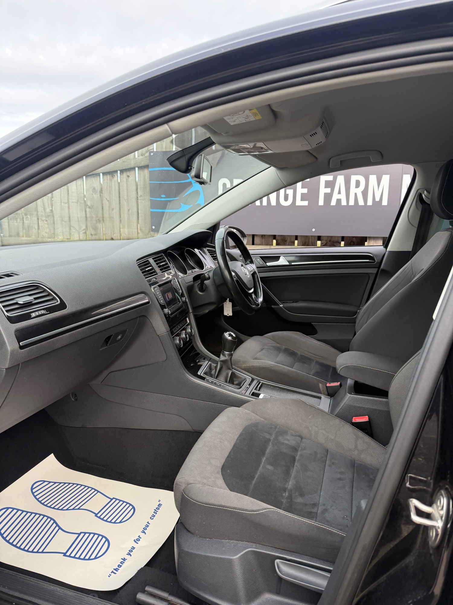 Used Volkswagen Golf 2014 for sale - 76413900: Photo 10