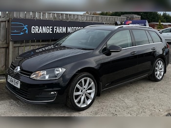 Used Volkswagen Golf 2014 for sale - 76413900: Photo