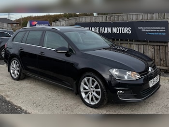 Used Volkswagen Golf 2014 for sale - 76413900: Photo