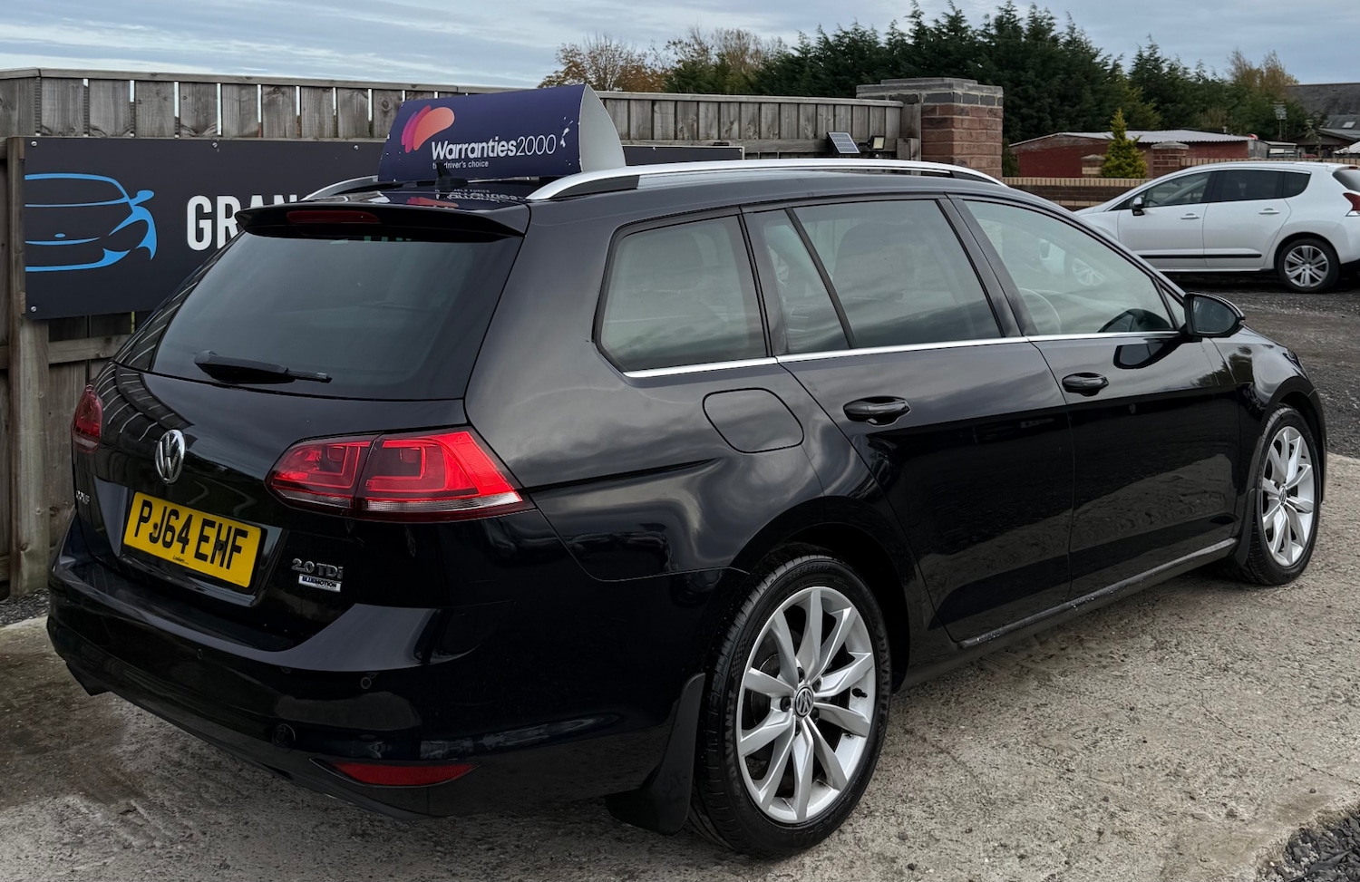 Used Volkswagen Golf 2014 for sale - 76413900: Photo 4